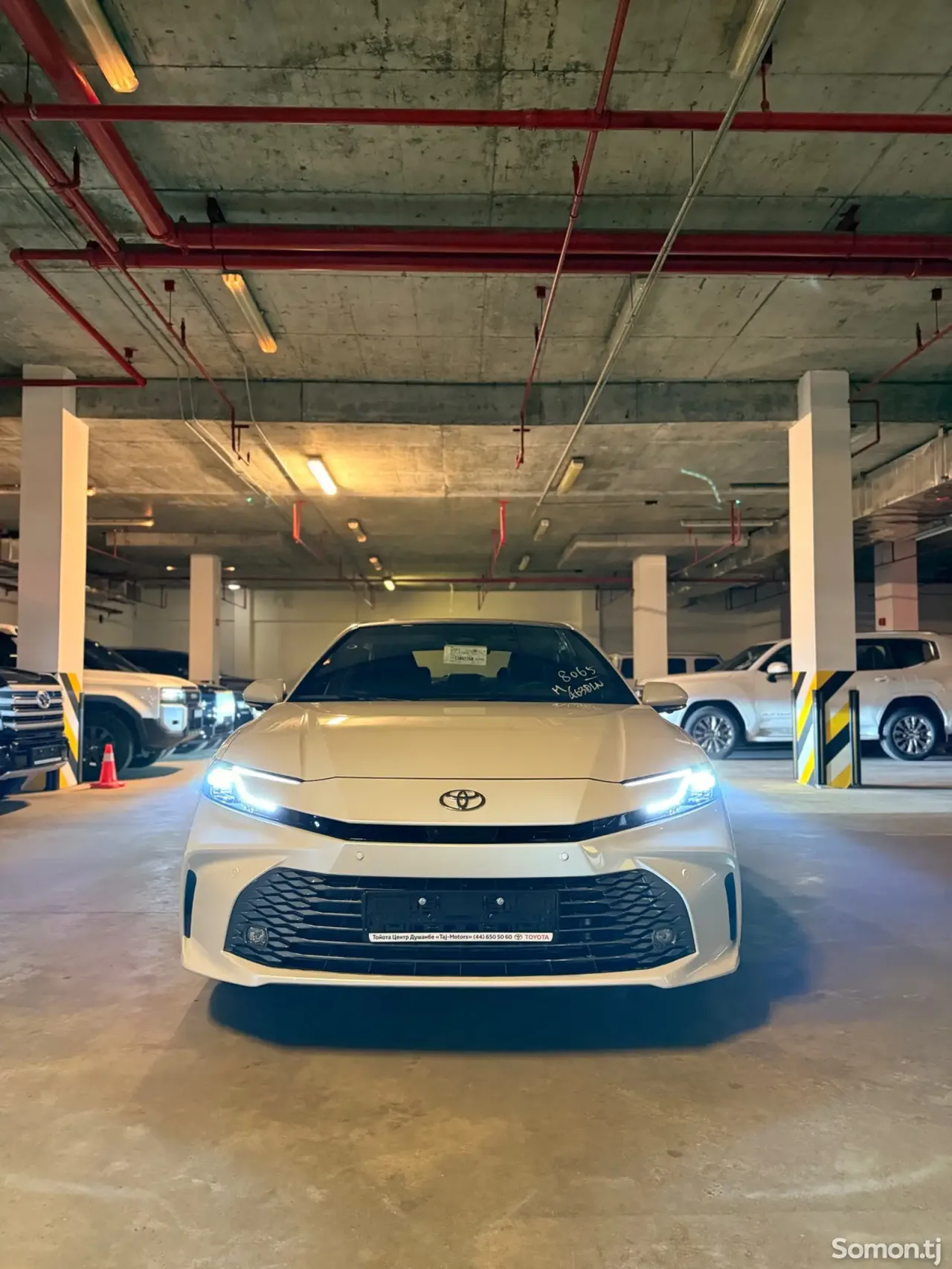 Toyota Camry 2025 · 2.5 AT