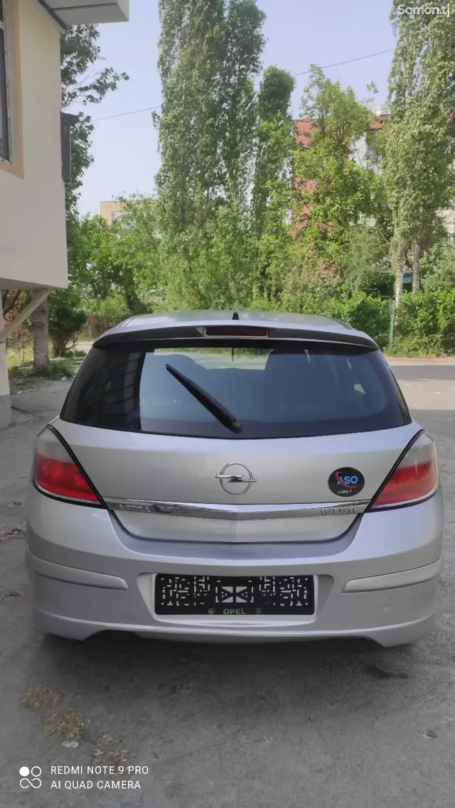 Opel Astra H 2007 · 1.9 MT