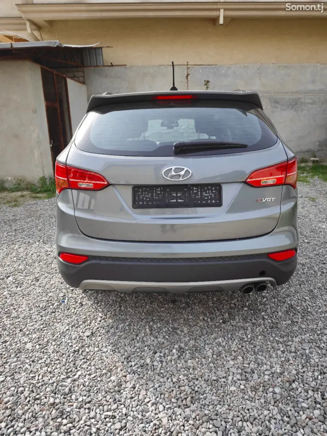 Hyundai Santa Fe 2014 · 2.0 AT