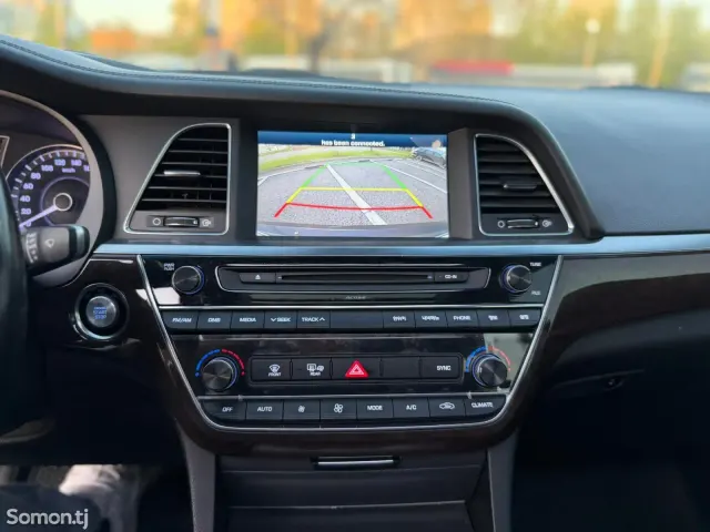 Hyundai Aslan 2014 · 3.0 AT