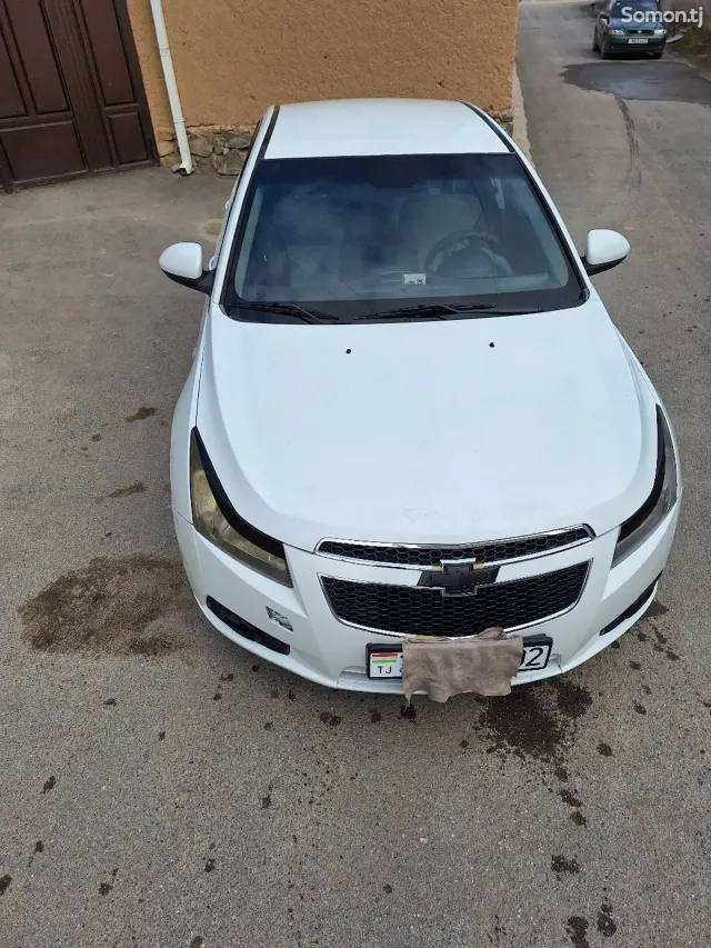 Chevrolet Cruze 2008 · 1.8 MT