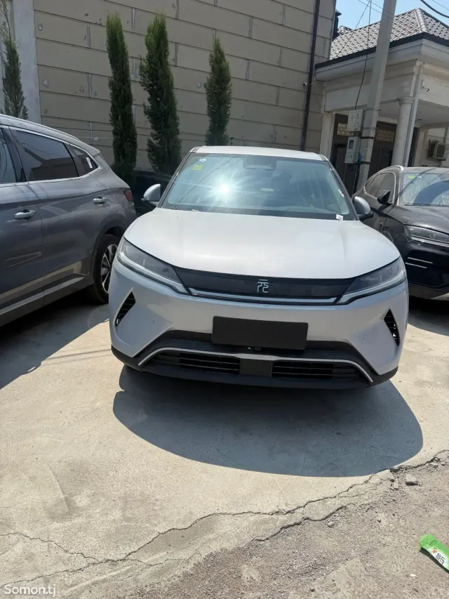 BYD Yuan Up 2025 · AT
