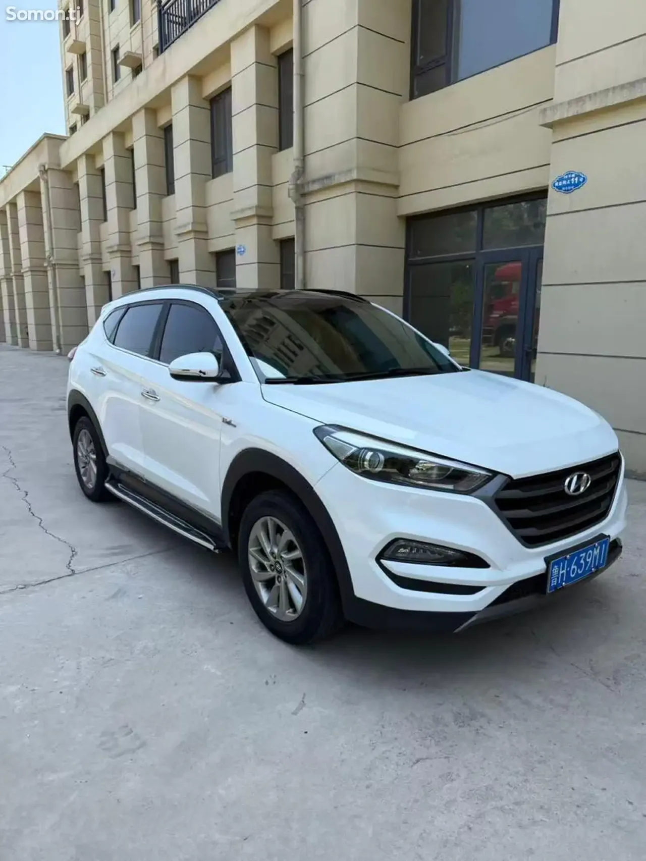 Hyundai Tucson 2016 · 1.6 AT