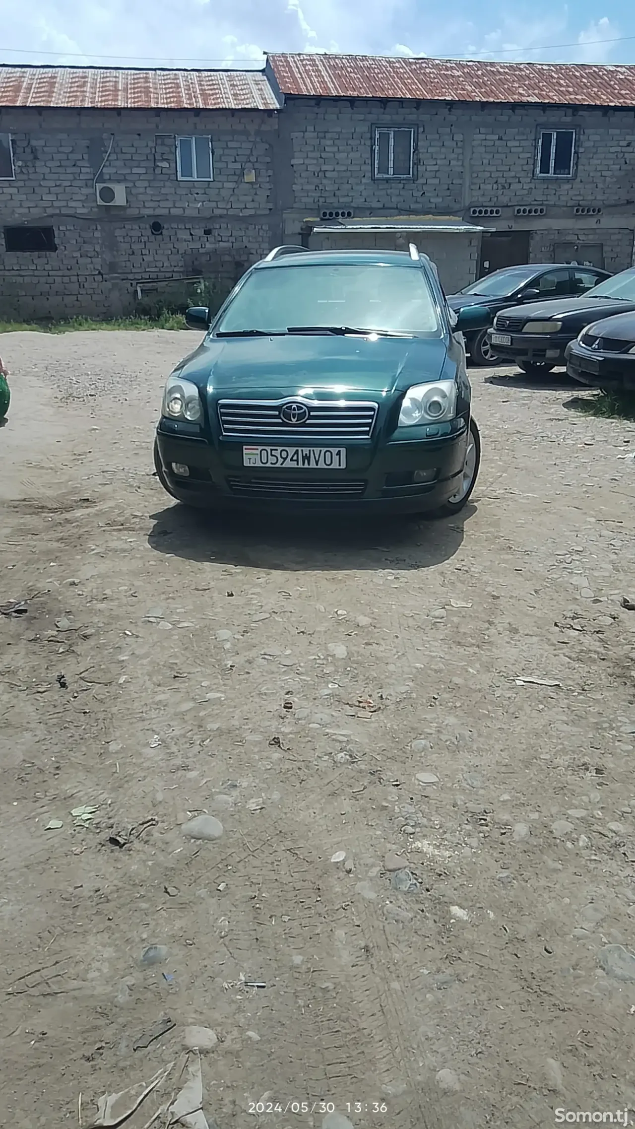 Toyota Avensis 2006 · 2.0 AT