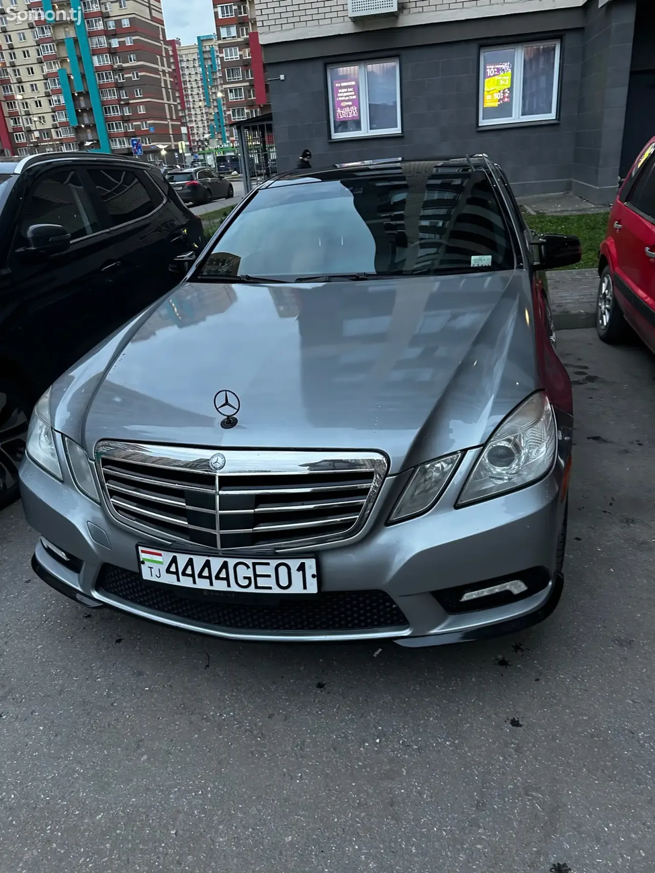 Mercedes-Benz E class 2011 · 3.5 AT
