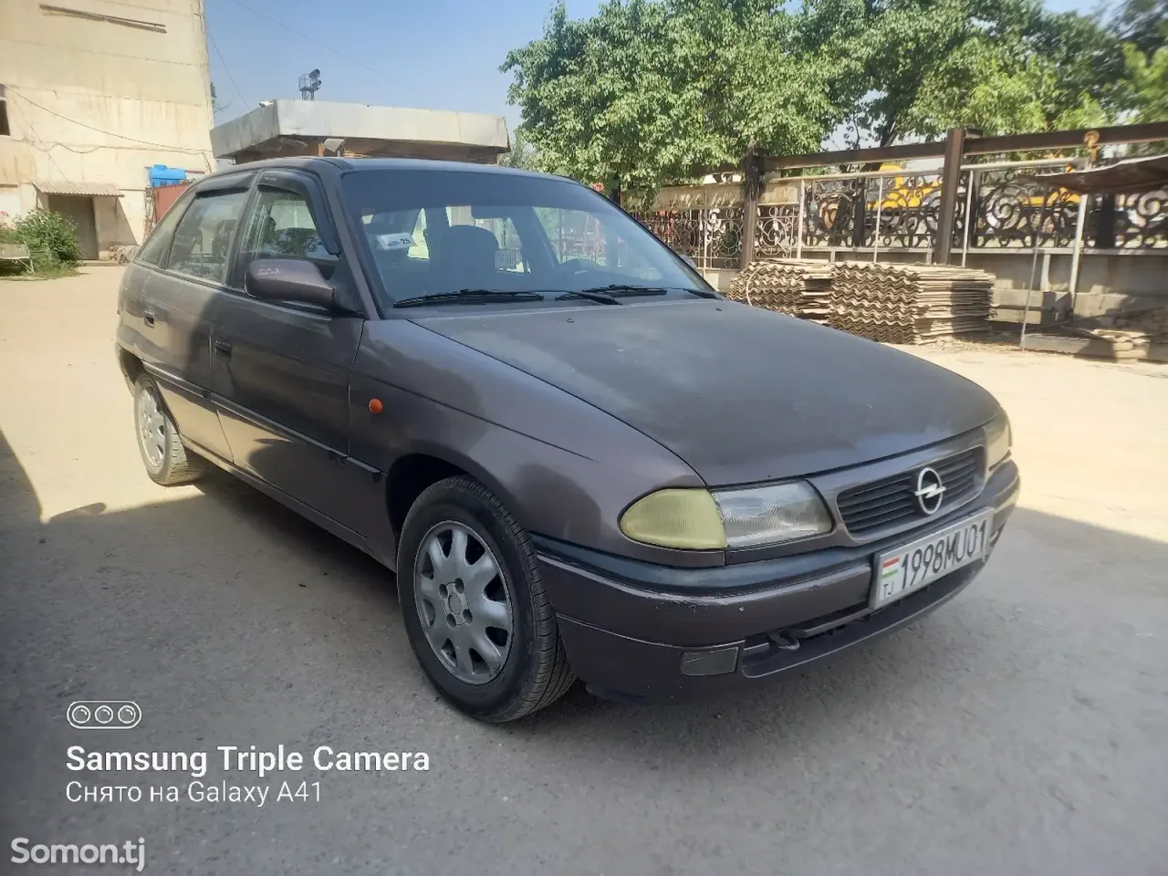 Opel Astra F 1997 · 1.6 MT