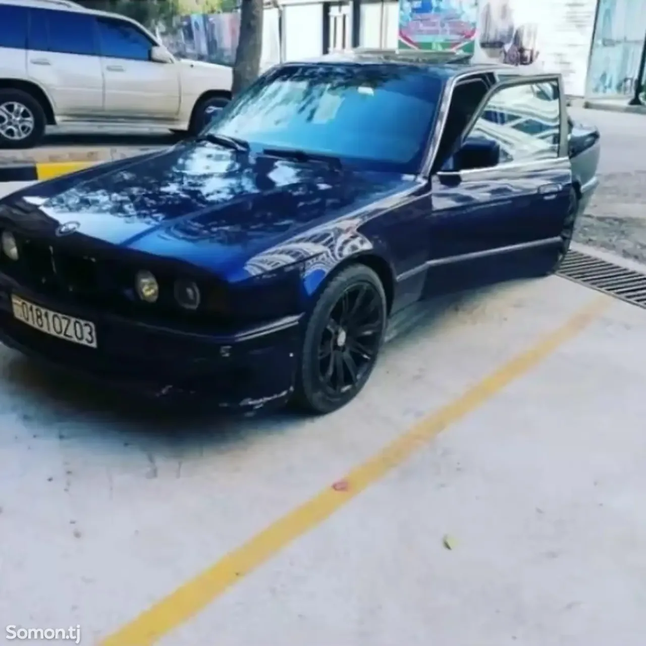 BMW 5 series 1988 · 2.0 MT