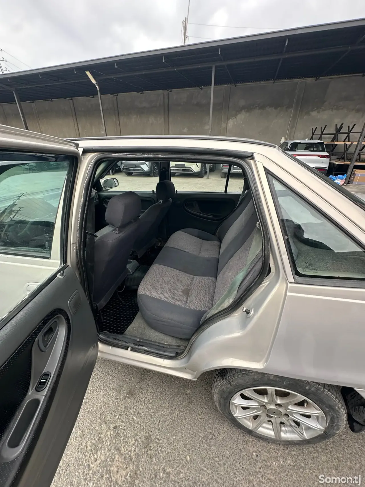 Daewoo Nexia 1999 · 1.6 MT