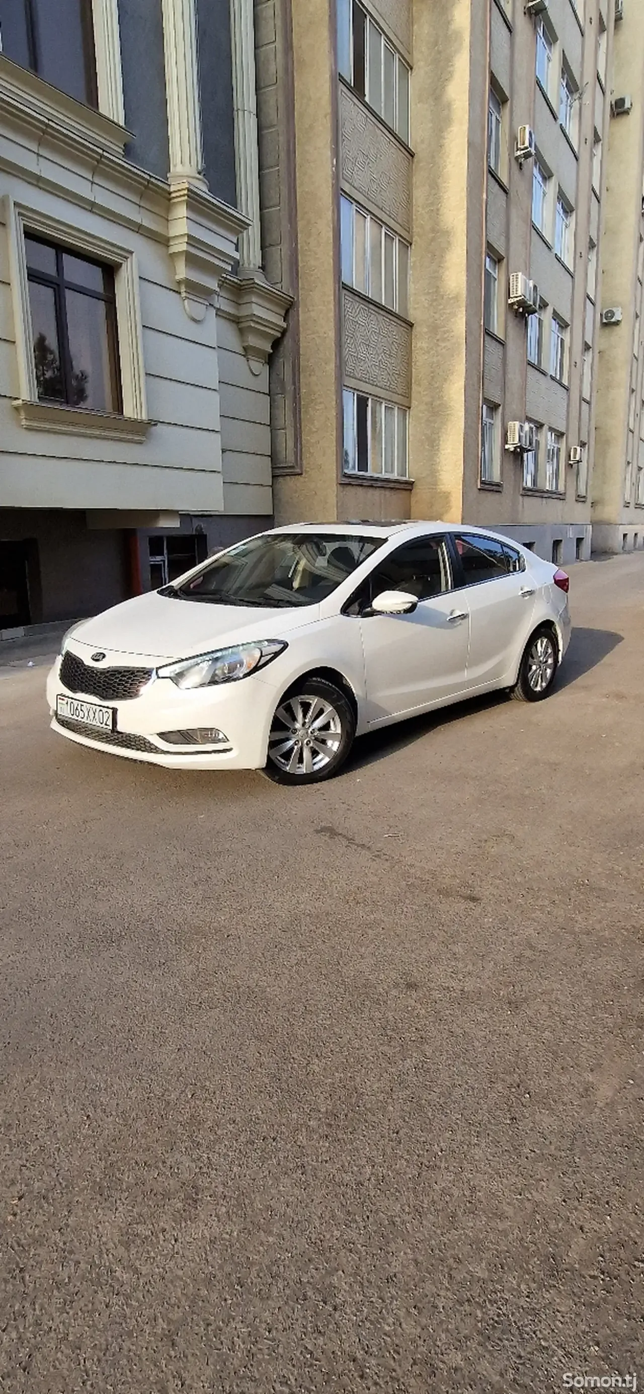 Kia K3 2015 · 1.8 AT