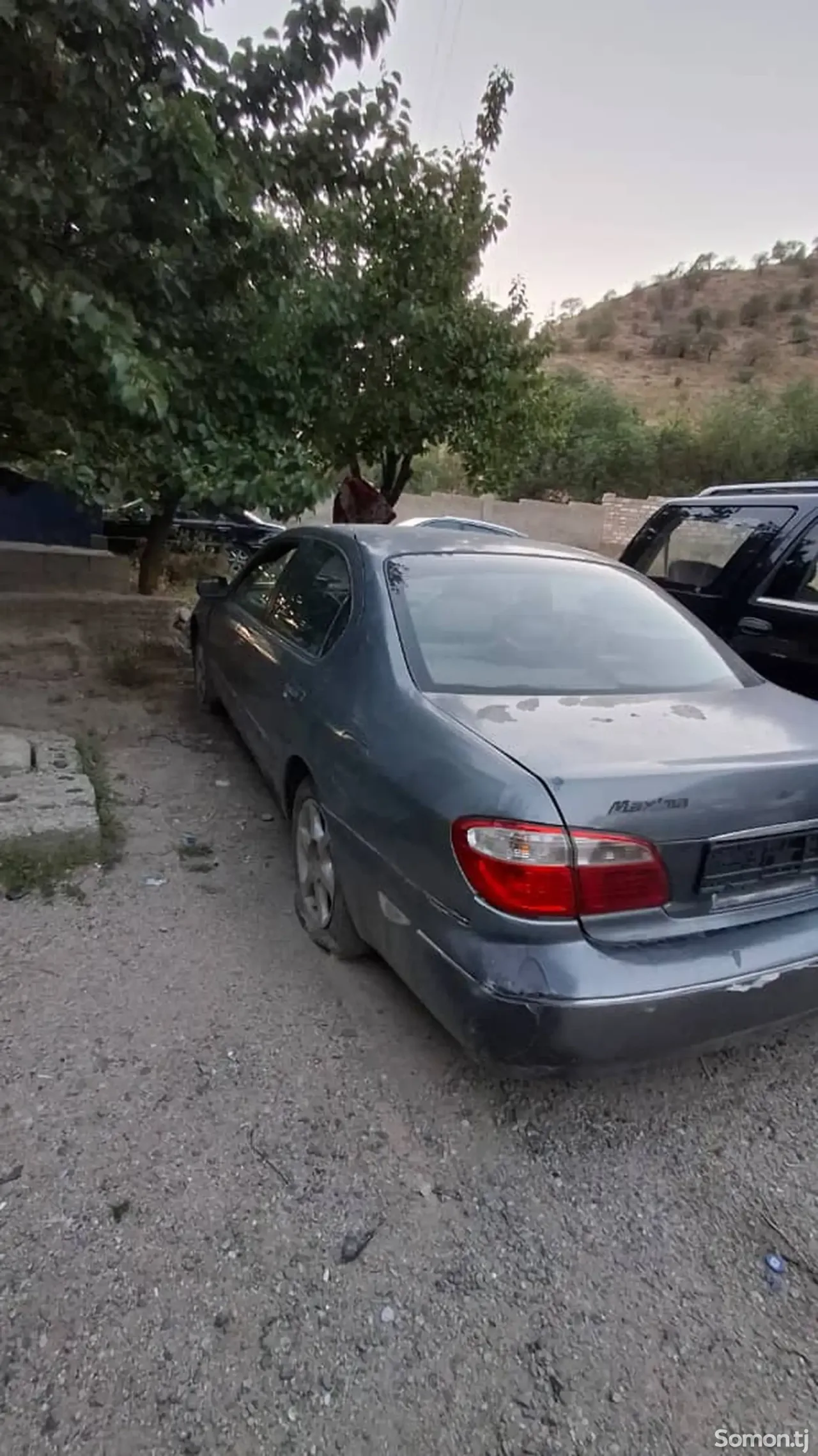 Nissan Maxima 2000 · 3.0 AT
