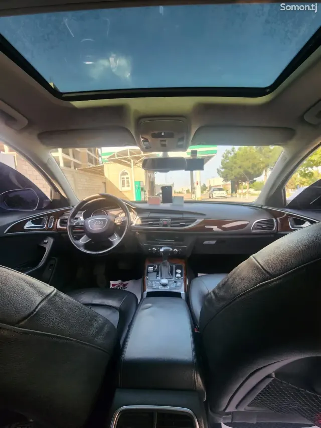 Audi A6 2015 · 3.0 AT