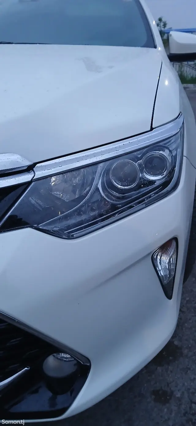 Toyota Camry 2016 · 2.5 AT