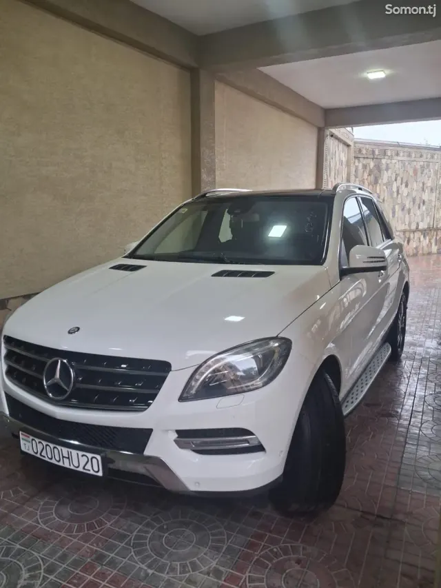 Mercedes-Benz ML class 2015 · 3.5 AT