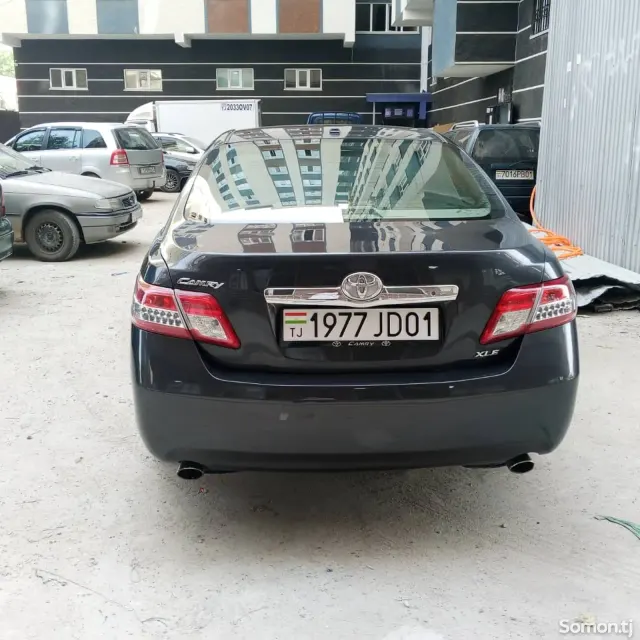 Toyota Camry 2011 · 3.5 AT