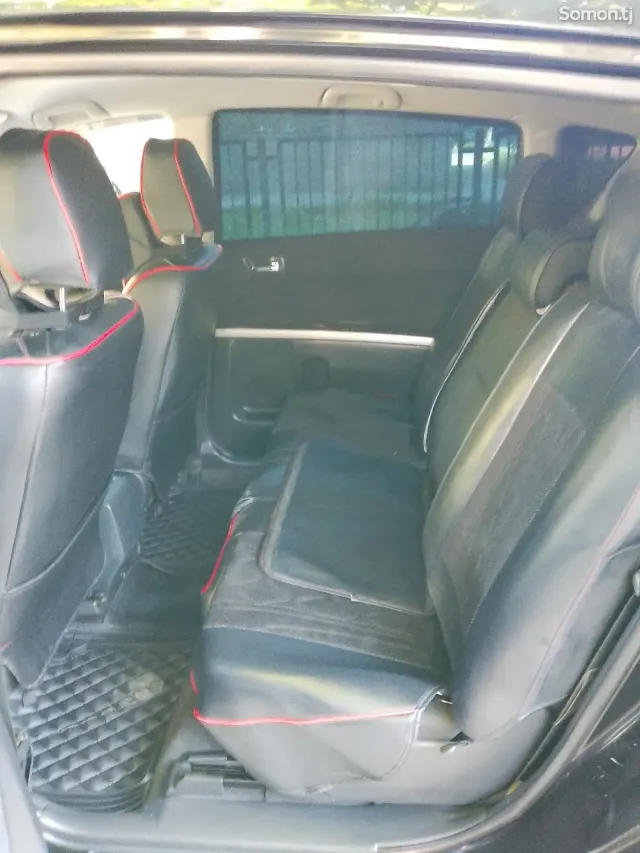Toyota Verso 2006 · 1.8 AT
