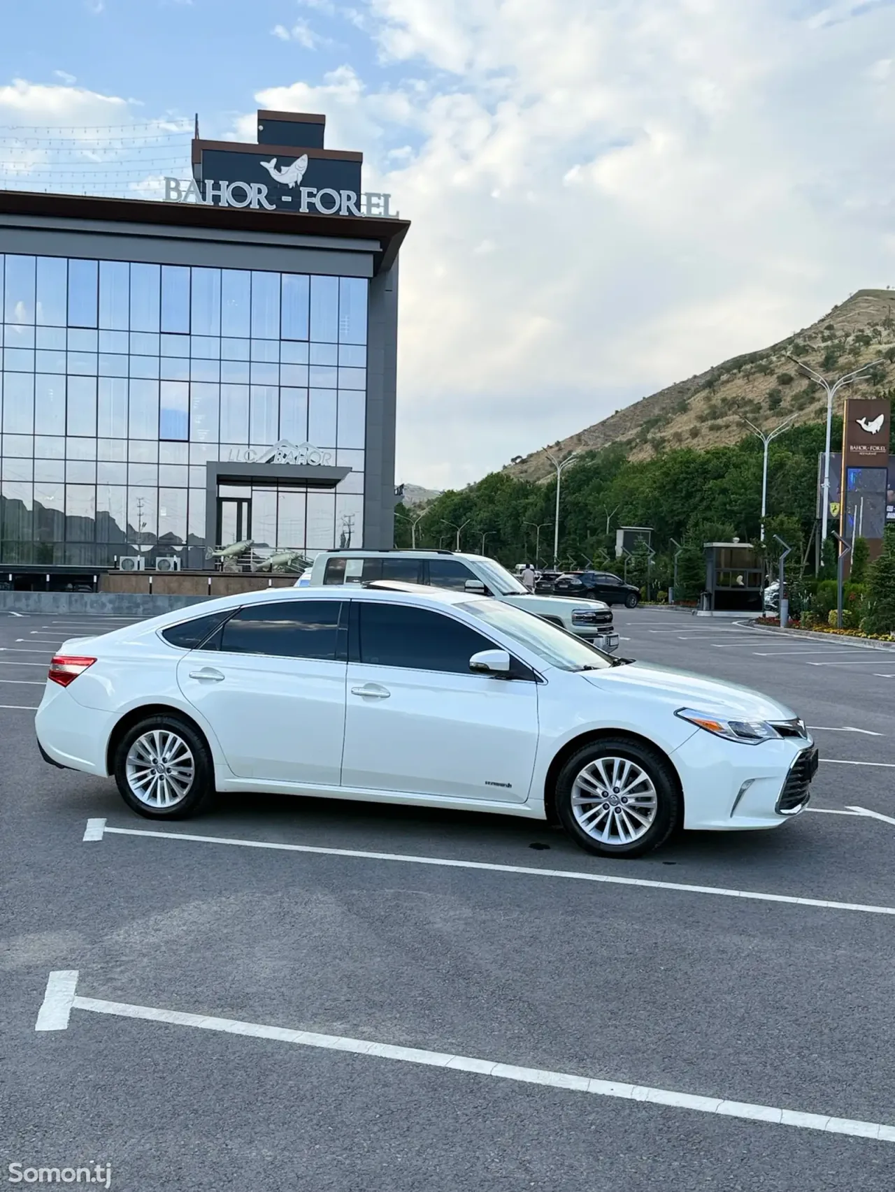 Toyota Avalon 2015 · 2.5 AT