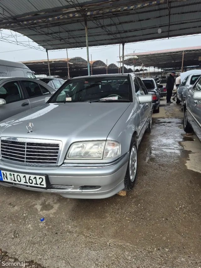 Mercedes-Benz C class 1999 · 1.8 AT