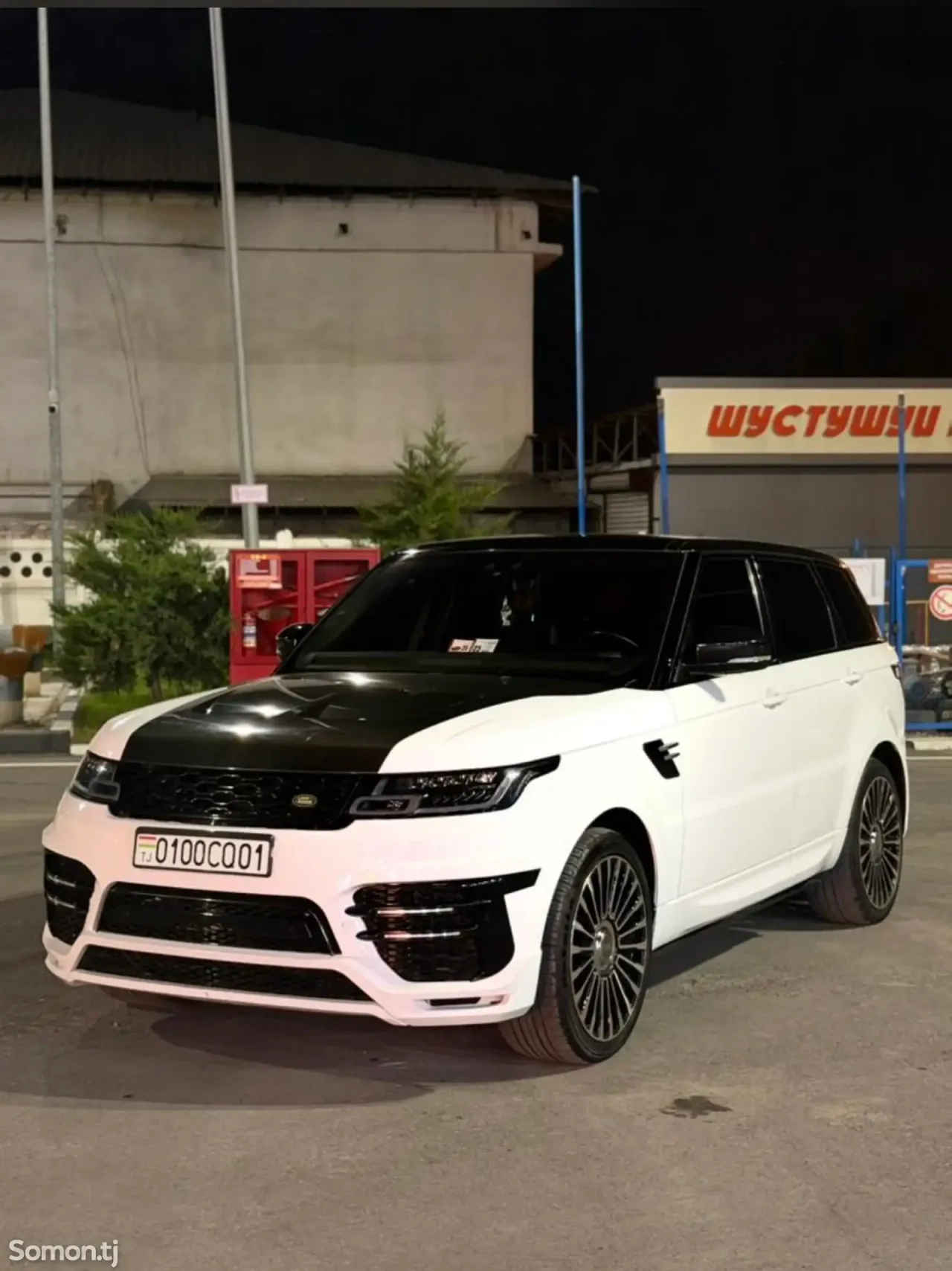 Land Rover Range Rover Sport 2019 · 3.5 AT