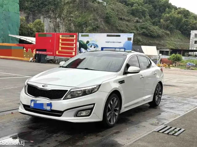Kia K5 2015 · 2.0 AT