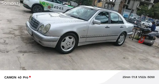 Mercedes-Benz E class 1996 · 2.0 MT
