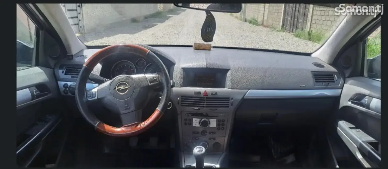 Opel Astra G 2006 · 1.6 MT