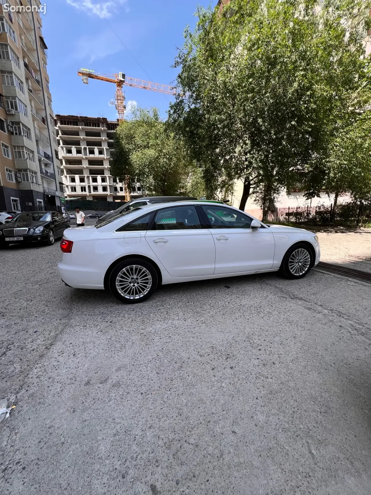 Audi A6 2015 · 2.0 AT