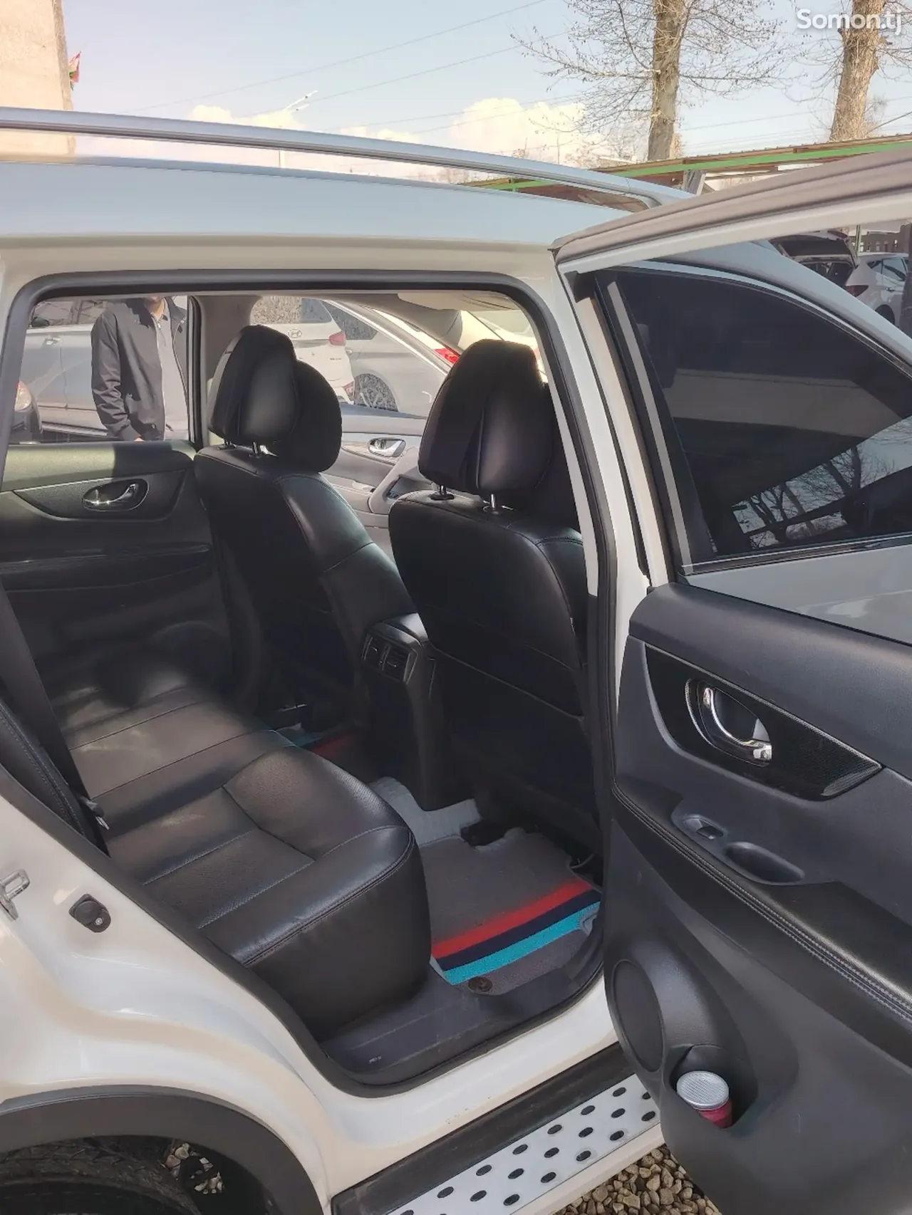 Nissan X-Trail 2014 · 2.5 AT