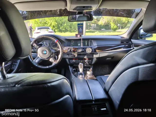 BMW 6 series 2011 · AT