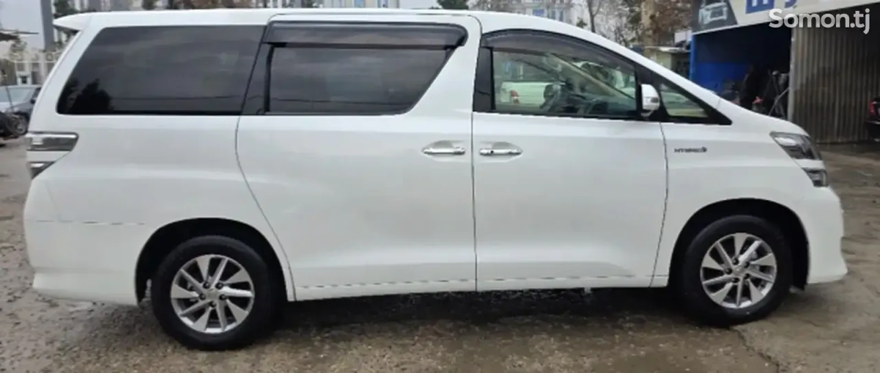 Toyota Vellfire 2014 · 2.4 AT