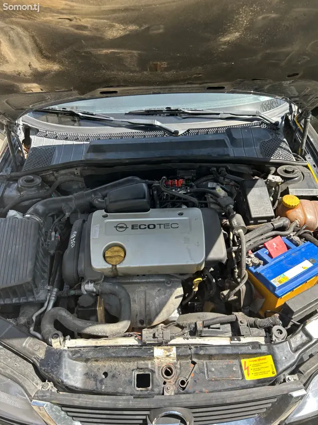 Opel Vectra B 1999 · 1.6 MT