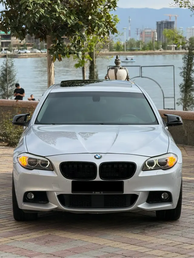 BMW 5 series 2011 · 2.0 AT