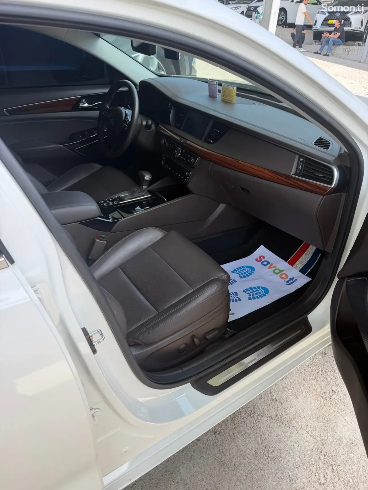 Kia K7 2017 · 2.4 AT