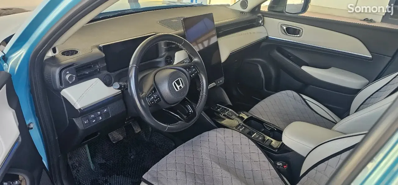 Honda eNP2 2023 · AMT
