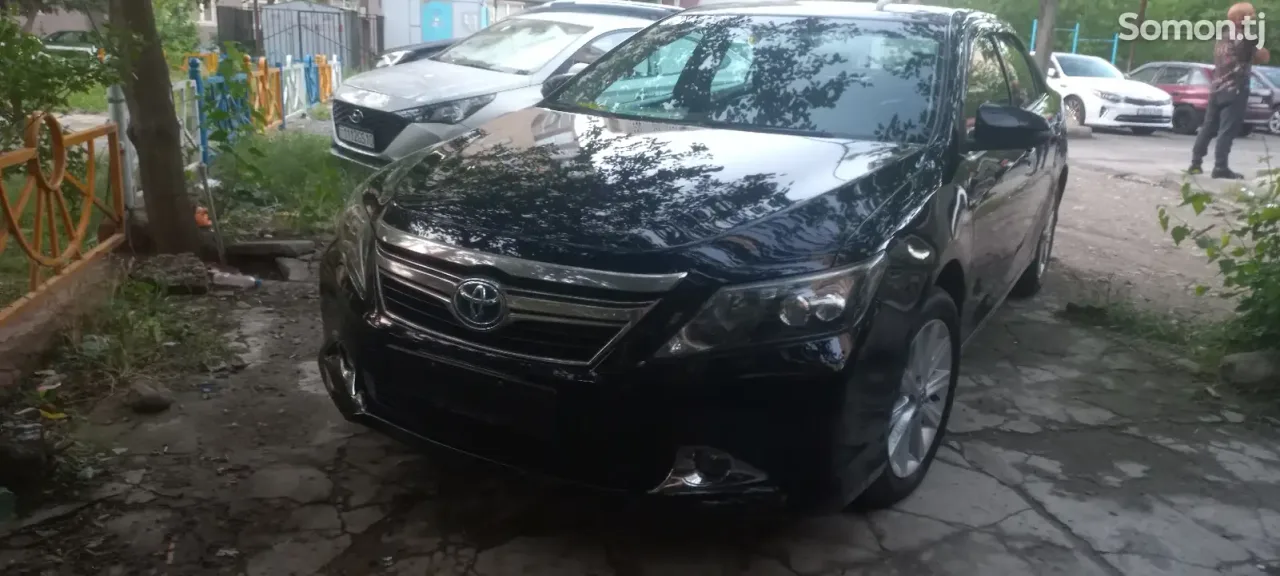 Toyota Camry 2015 · 2.5 AT