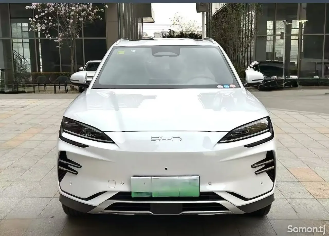 BYD Song Plus 2025 · AT