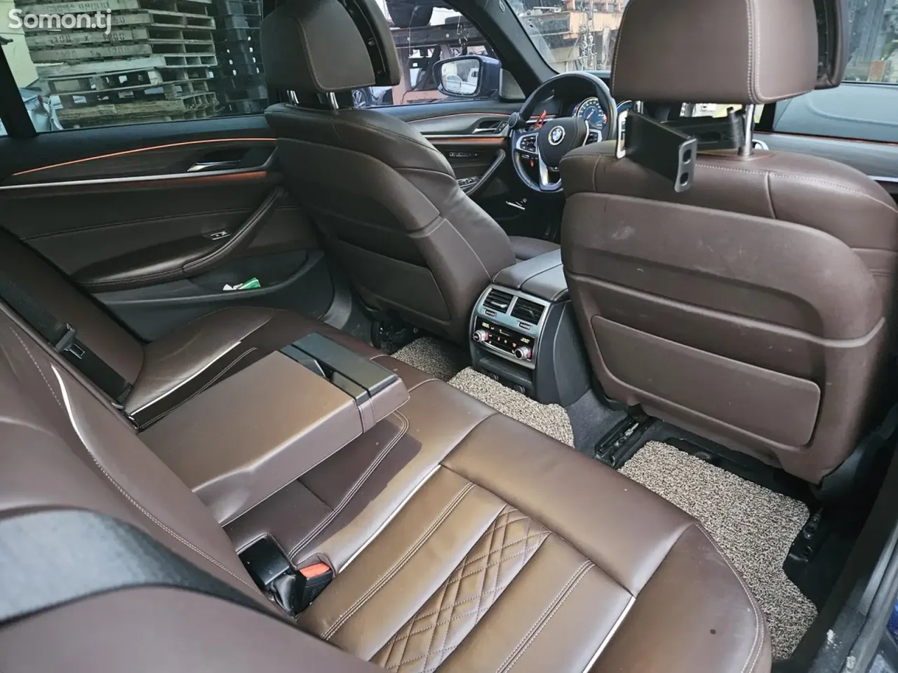 BMW 5 series 2017 · 2.0 AT