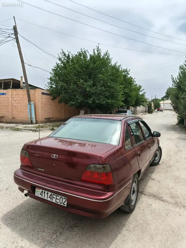 Daewoo Nexia 1997 · 1.6 MT