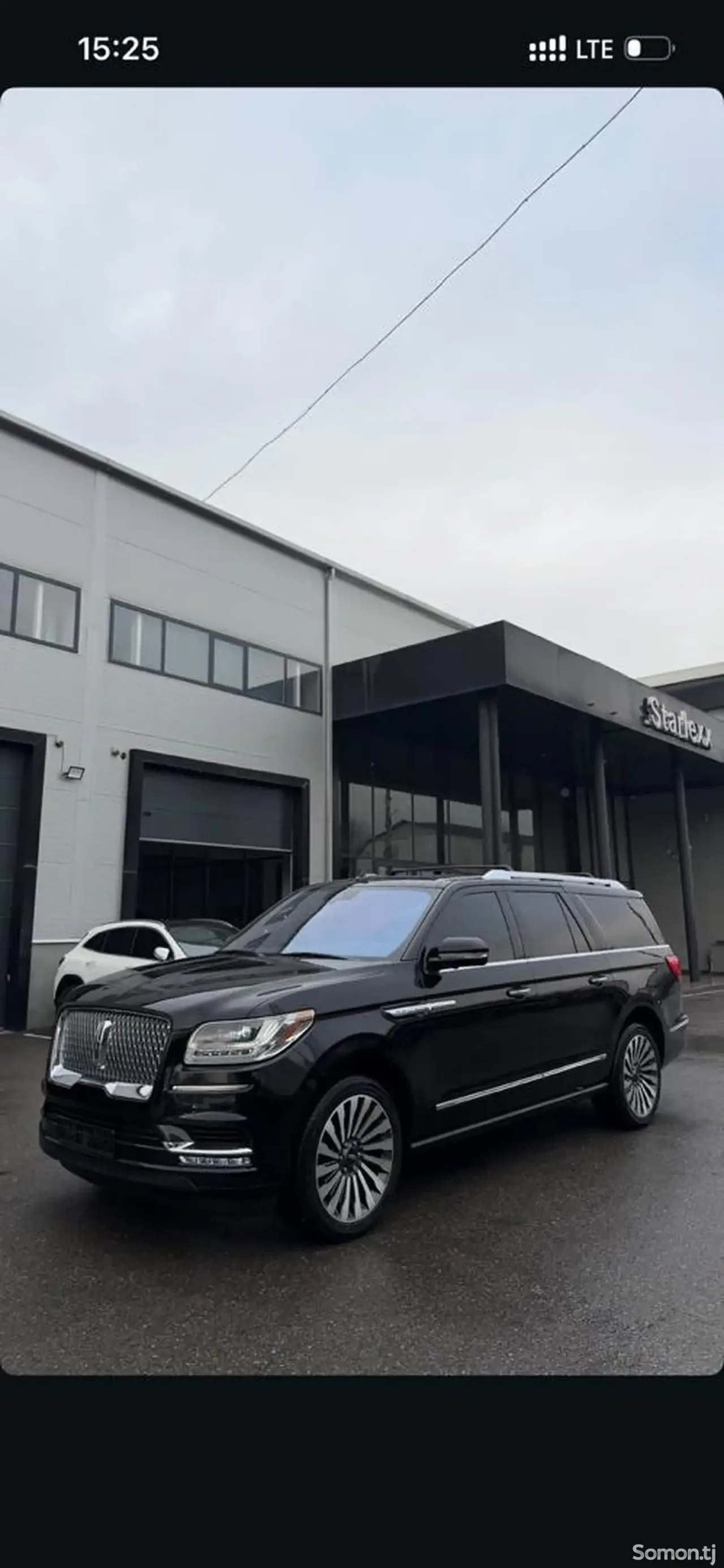Lincoln Navigator 2019 · 3.5 AT