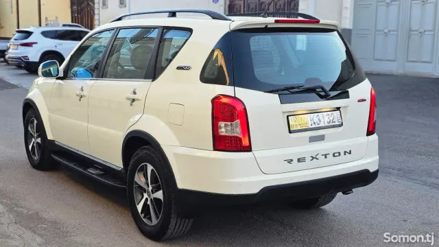 Ssang Yong Rexton 2016 · 2.0 AT