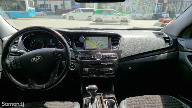 Kia K7 2014 · 2.4 AT