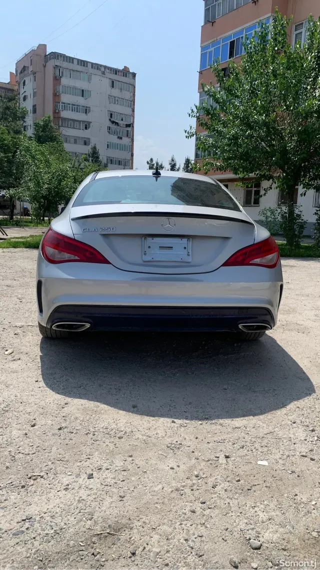 Mercedes-Benz CLA-Class 2018 · 2.0 AT