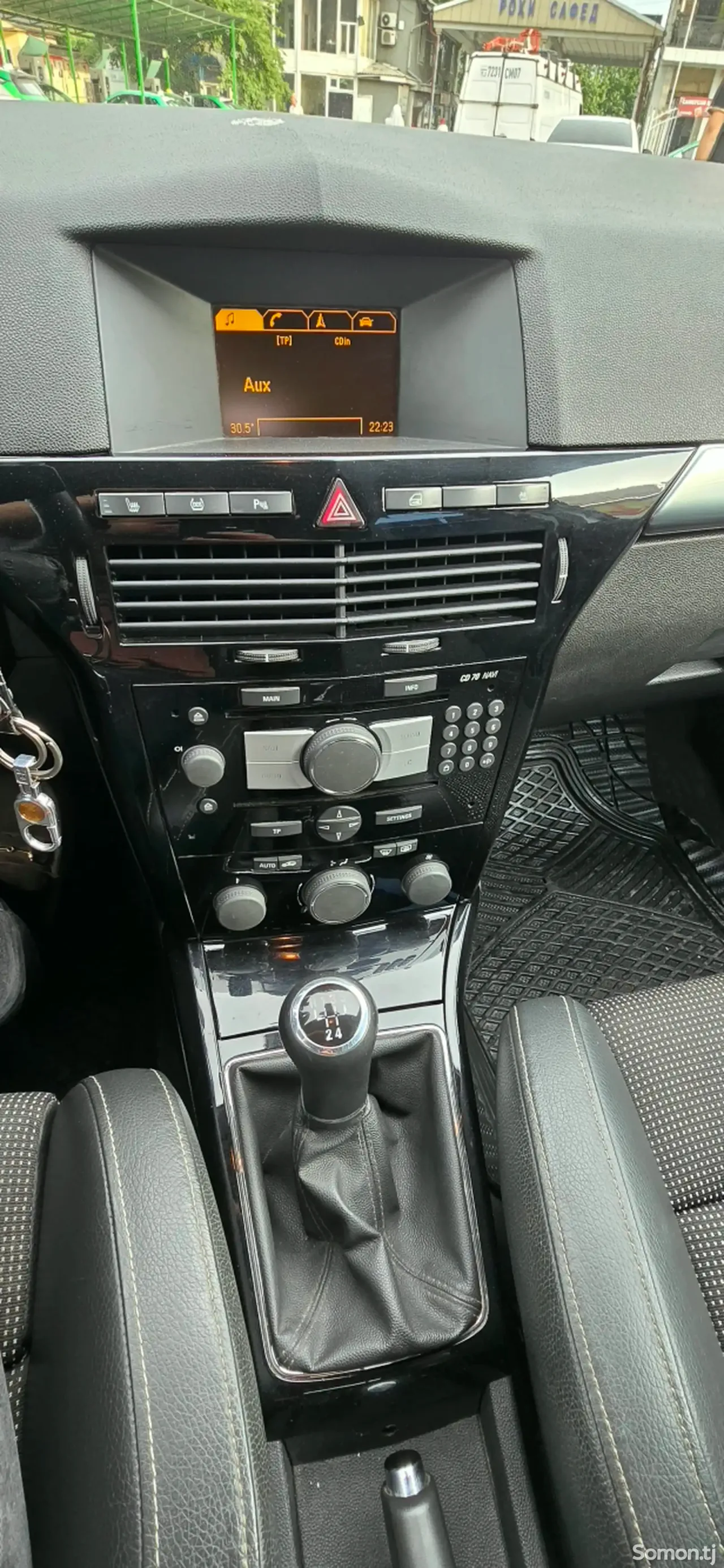 Opel Astra H 2009 · 1.8 MT