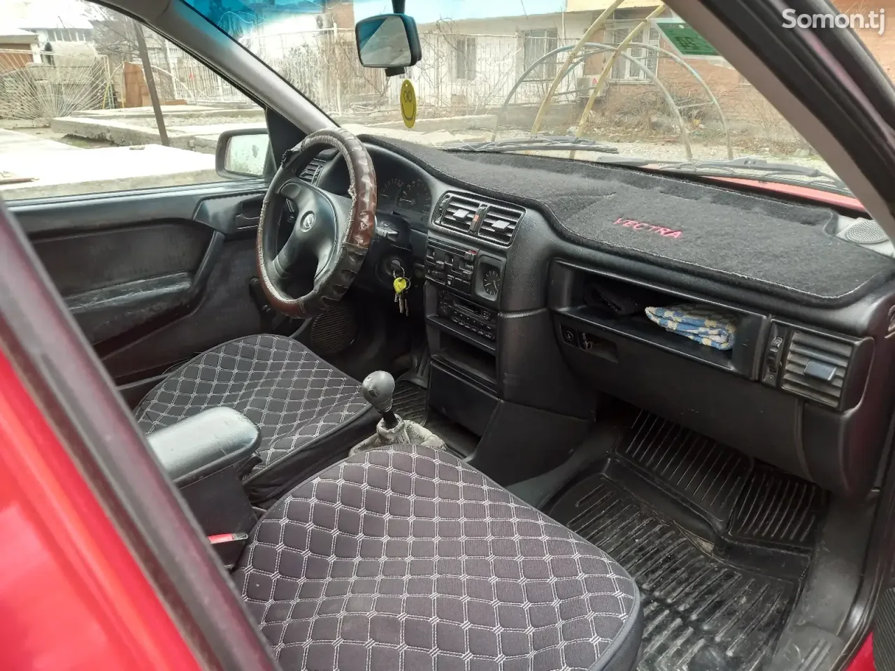 Opel Vectra A 1993 · 1.6 MT