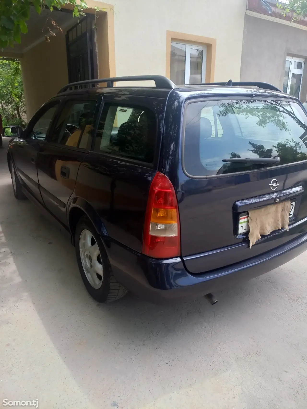 Opel Astra G 1999 · 1.6 MT
