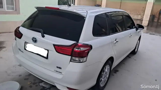 Toyota Fielder 2016 · 1.5 AT