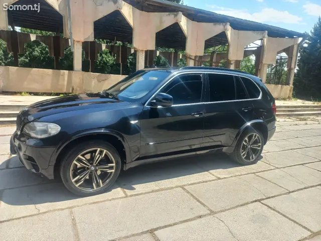 BMW X5 2010 · 3.0 AT