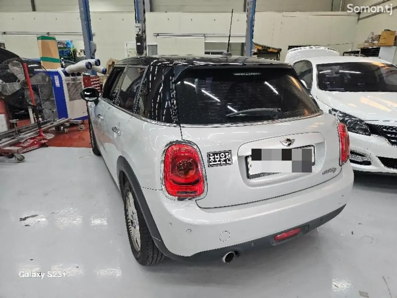 Mini Cooper 2016 · 1.7 AT