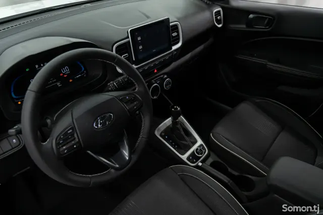 Hyundai Venue 2025 · 1.6 AT
