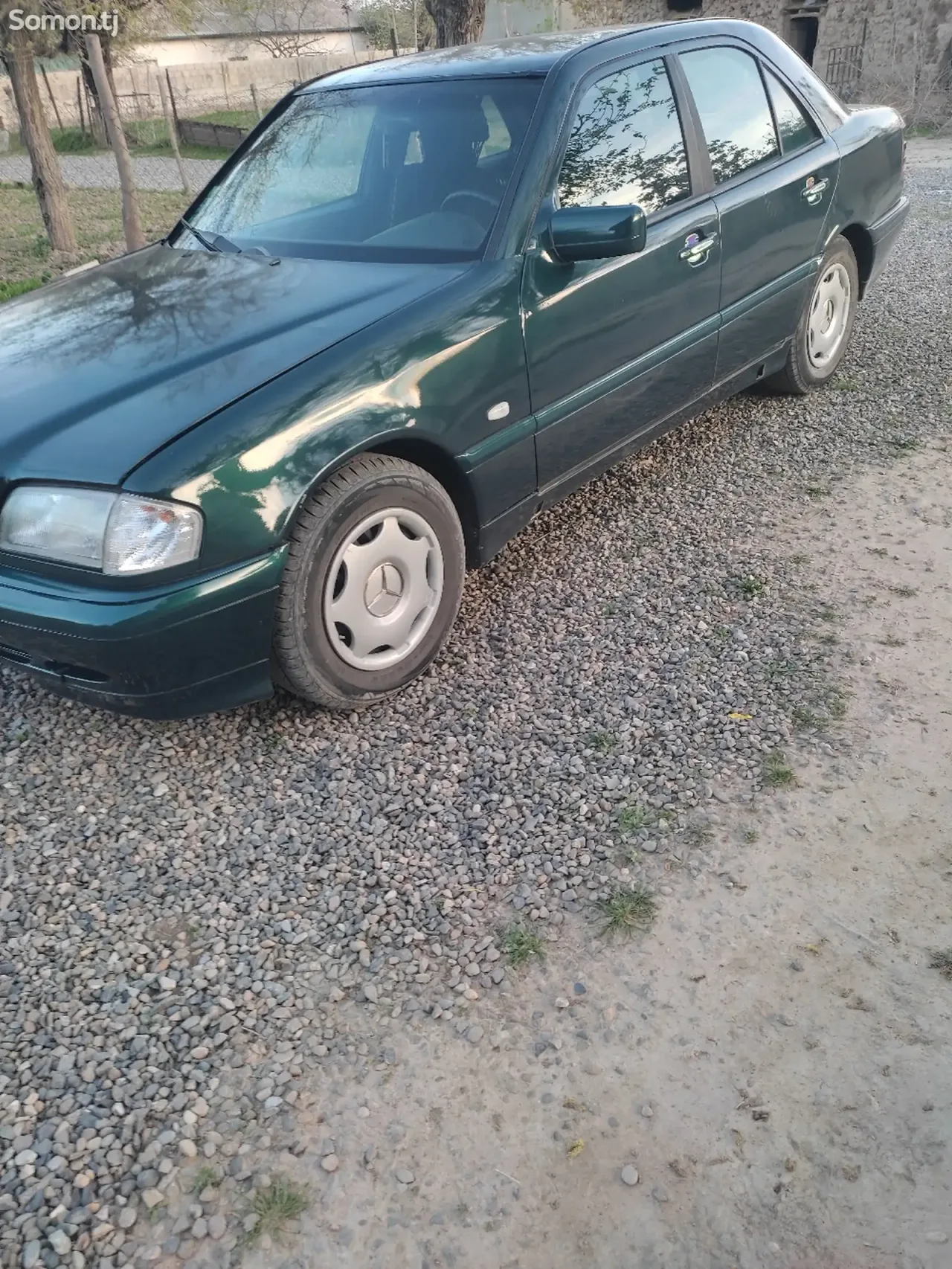 Mercedes-Benz C class 1995 · 1.8 MT