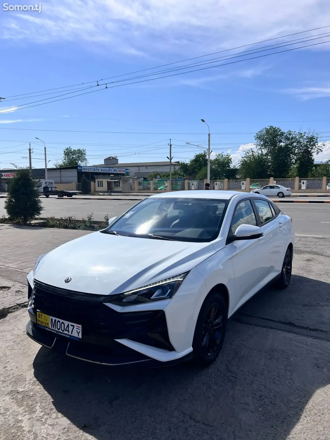 Dongfeng EN 007 2025 · 1.5 AT